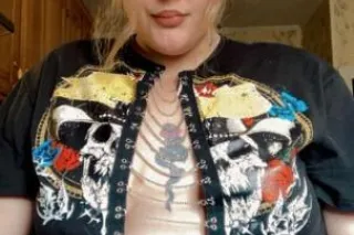 thick lonely bunny 💦🤤 - Image 2