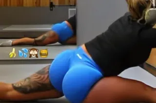 ➡ IF U WANNA SEE ME ➡ MESSAGE ME ON MY 💦𝙊𝙉𝙇𝙔𝙁𝘼𝙉𝙎💦 AND I WILL MESSAGE YOU BACK ⬇ 𝙄𝙉𝙎𝙏𝘼𝙉𝙏𝙇𝙔 PRESS DOWN ON MY ONLYFANS LINK BELOW AND PRESS OPEN 👇 https://onlyfans.com/wettitaliansophia - Image 3